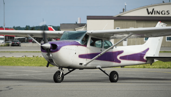 Cessna 172 Rental - N5339H